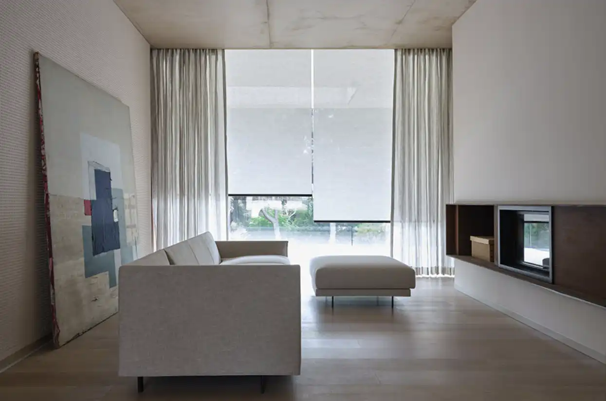 Modern vs. Classic Window Treatments: Choosing the Right Look for Your Home